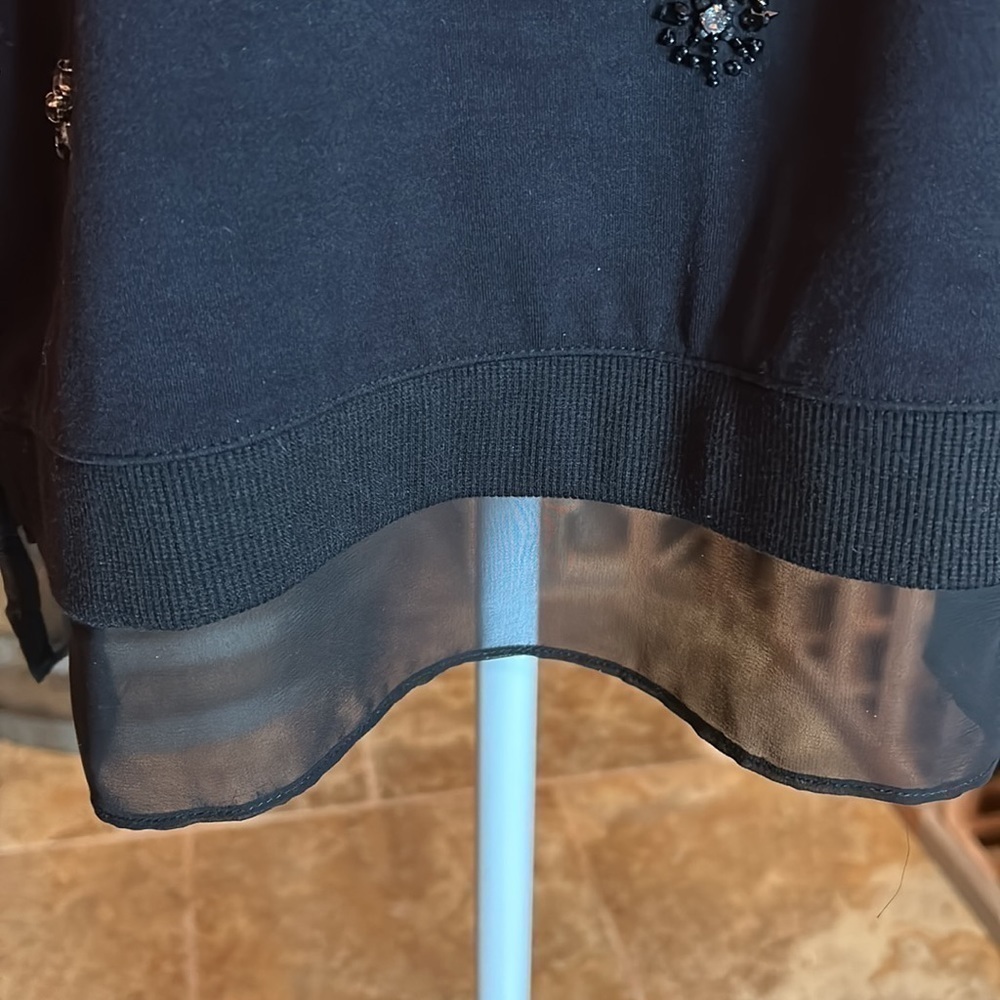 WHITE HOUSE BLACK MARKET WHBM Classy Black w/ Bling Blouse Size M - Picture 5 of 10